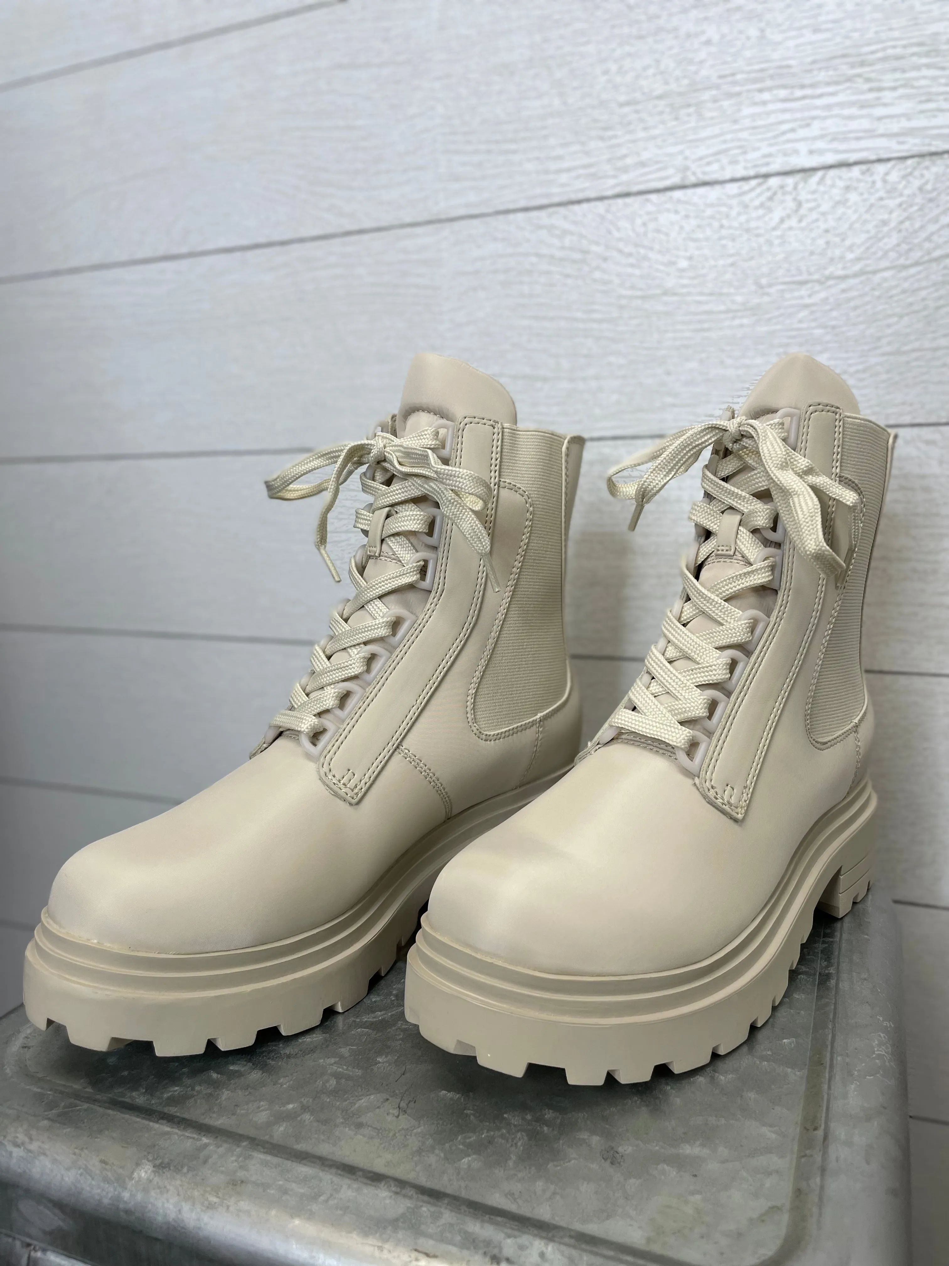 Commander Boot | Beige | Combat