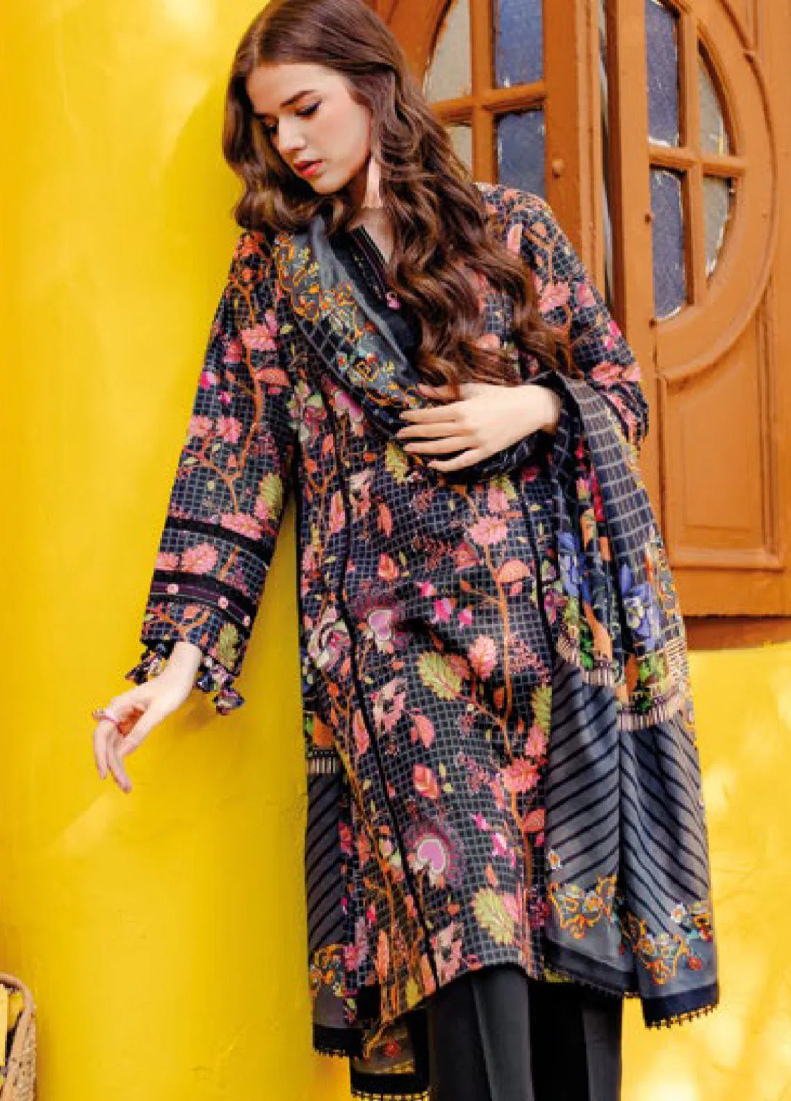 Gul Ahmed Printed Lawn Unstitched 3 Piece Suit - GA24EL CL-42101 B