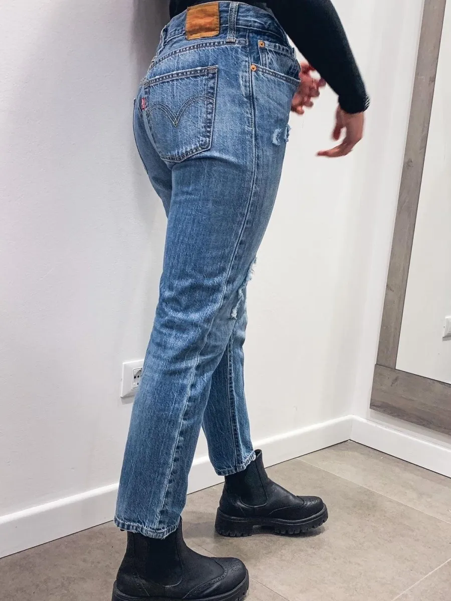 Jeans lunghi Levi's Vintage a caramella con strappi