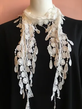 LACE LEAF SCARF - WHITE