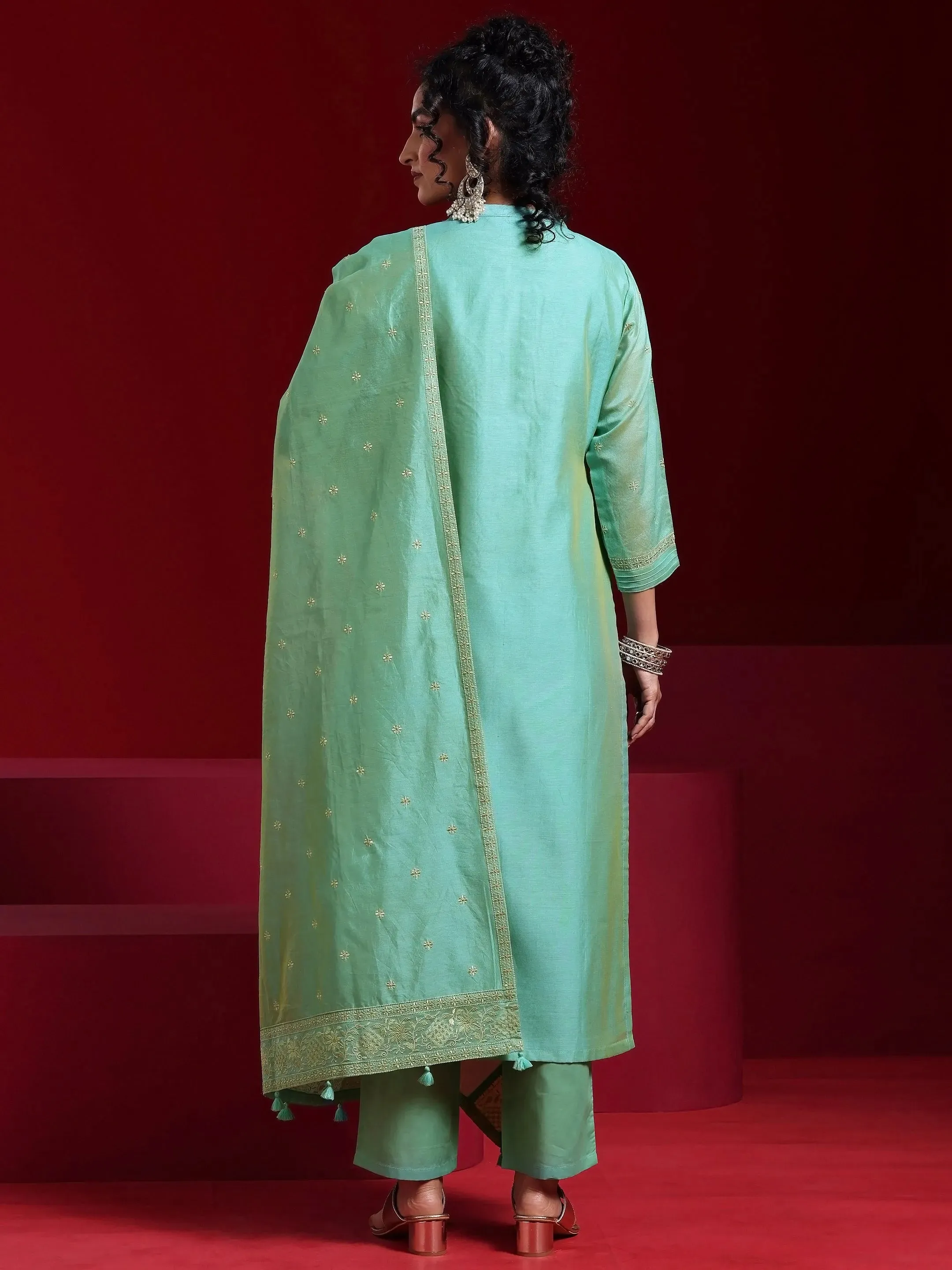 Libas Art Green Embroidered Chanderi Silk Straight Suit With Dupatta