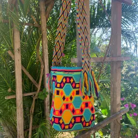 Neon Geometric Design Mochila