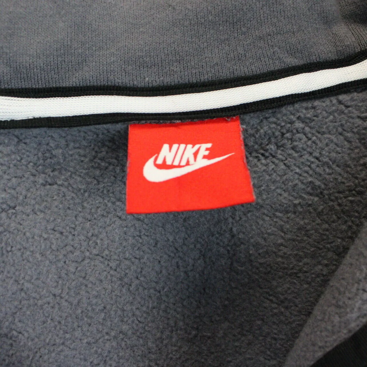 NIKE Hoodie Grey | Small