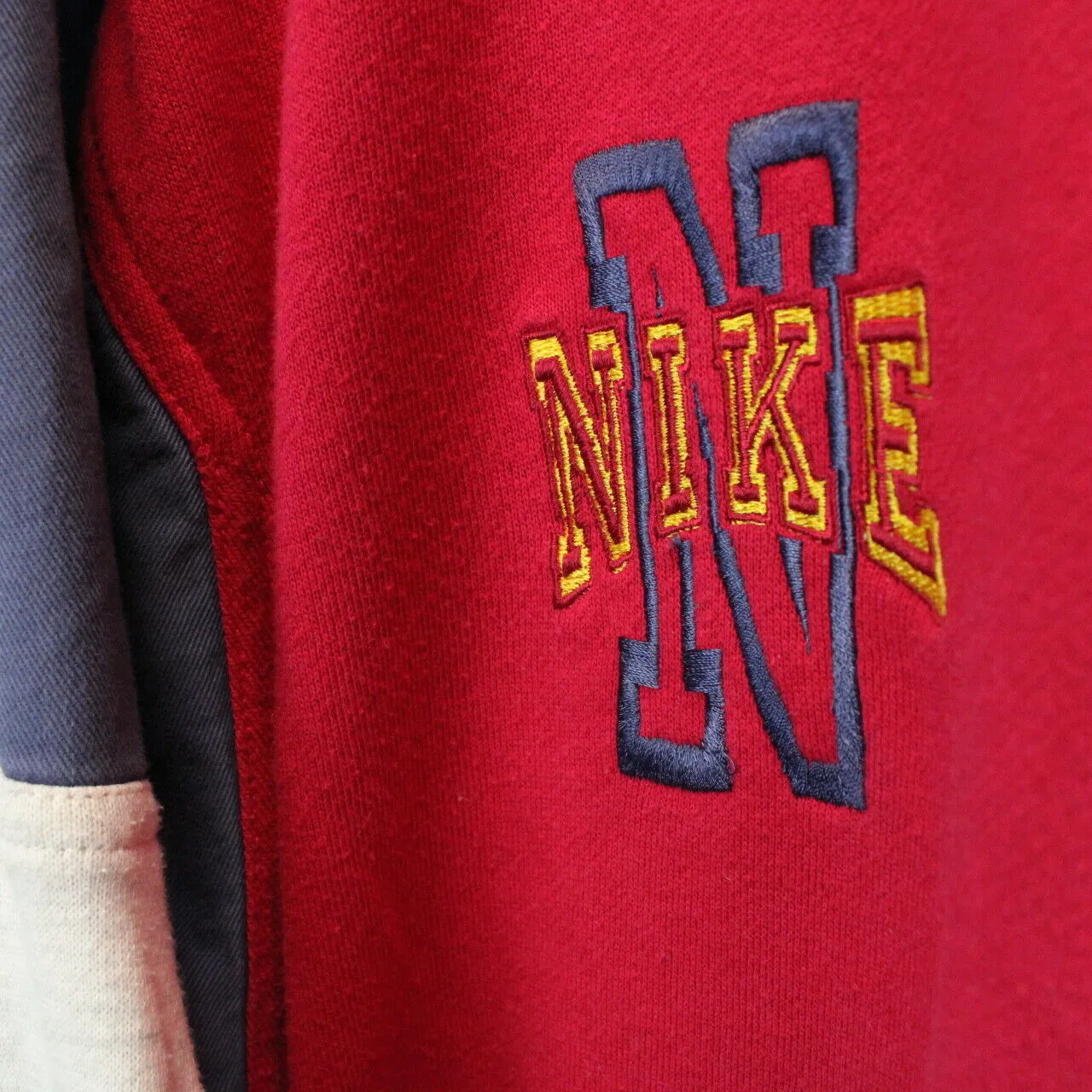 Vintage 80s NIKE Hoodie Multicolour | Medium